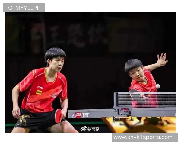 大满贯评析上海羽毛球队团队协作展现的默契与拼搏精神