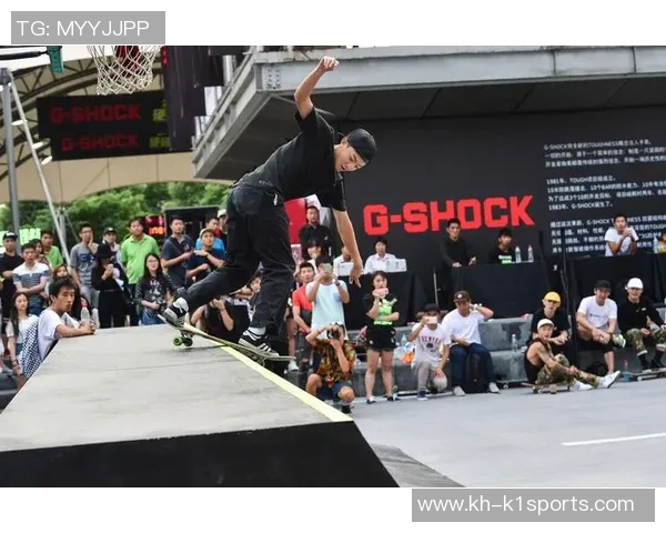 重庆滑板队在全国街舞大赛中逆袭成功展现青春活力与团队精神